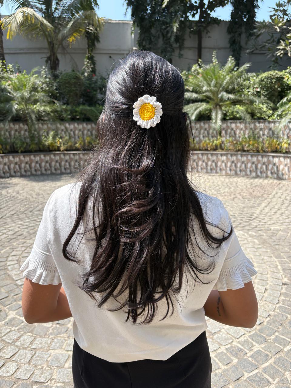 Daisy Hair Tie